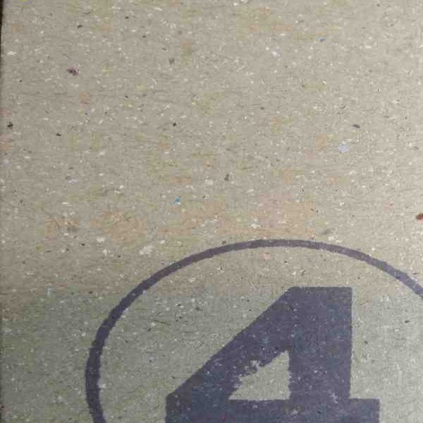 CARTON GRIS 4 1.9MM 90X130 CMS.